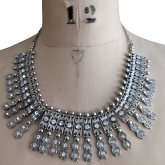 2/$30 sparkly vintage bib rhinestone necklace - Picture 4 of 11